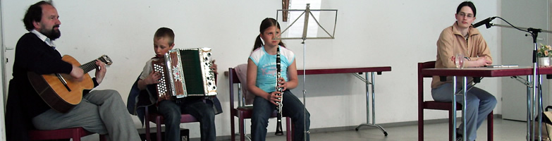 Margit Kröll - Lesung in der Bücherei Ried im Zillertal