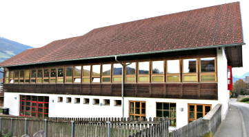 Volksschule Baumkirchen - Lesung, Zaubershow und Ballon modellieren von Margit Kröll