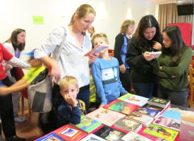 Die andere Buchmesse in Tirol, Vol. 4 - Büchertisch